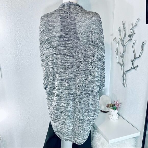 Forever 21 Heathered Open Front 3/4 Sleeve Cardigan - Picture 5 of 8